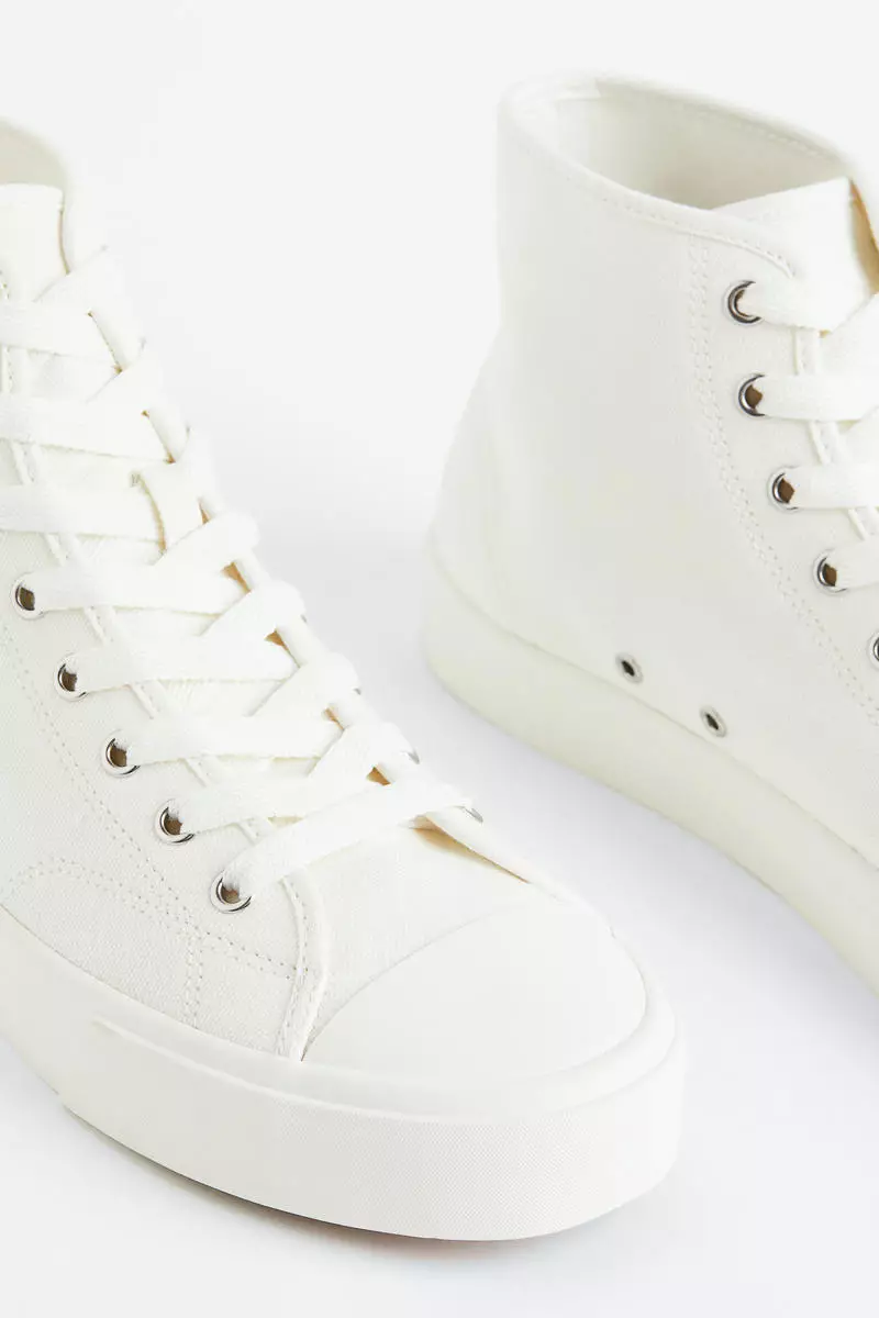 Canvas high top trainers outlet