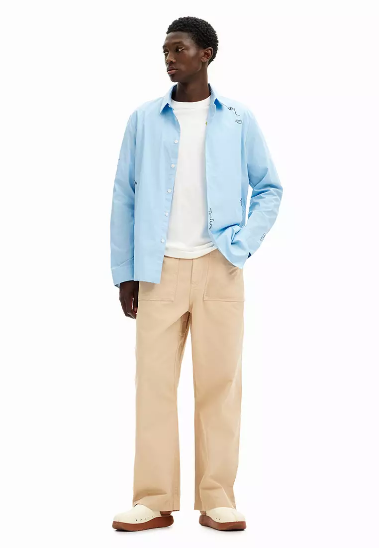 Desigual Man Shirt with embroidered details.