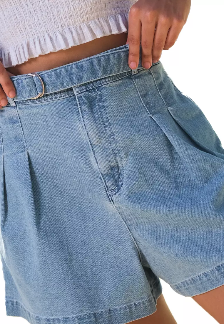 Highwaist Wide Leg Pleated Shorts With Belt