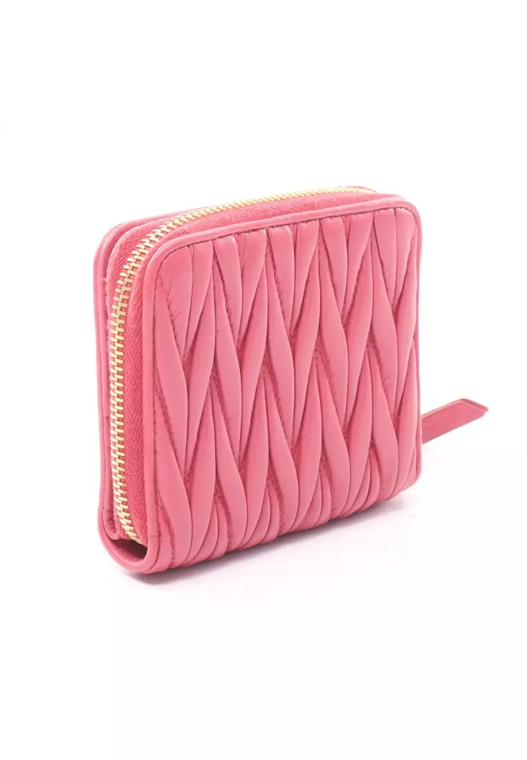 Buy MIU MIU Pre loved MIU MIU MATELASSE 1 matelasse Bi fold wallet