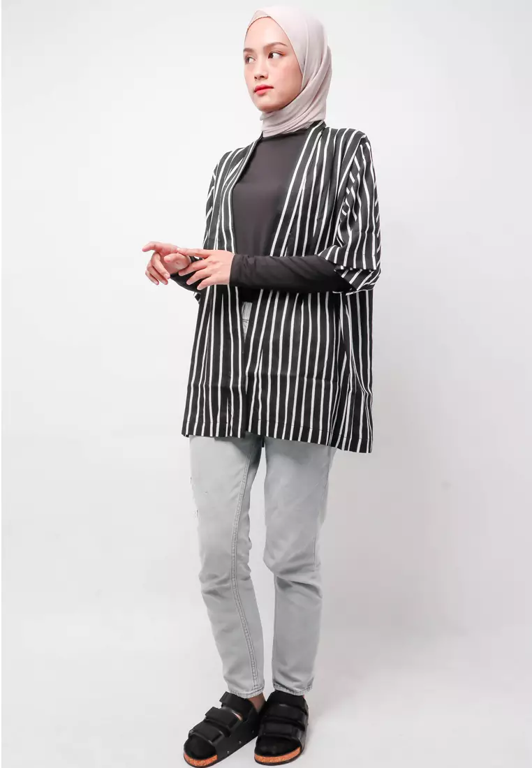 NTA94 KMN Kimono Outer Unisex Stripe Putih Hitam