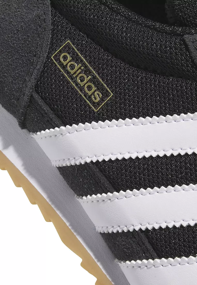 R71 Shoes