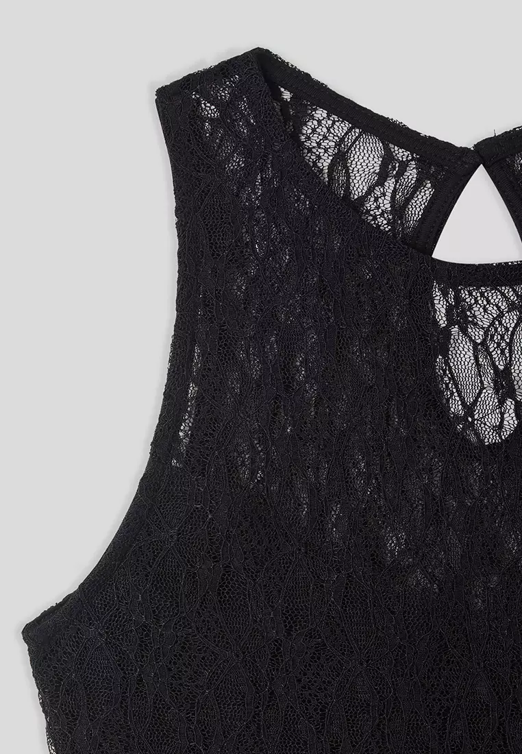 Woman Top