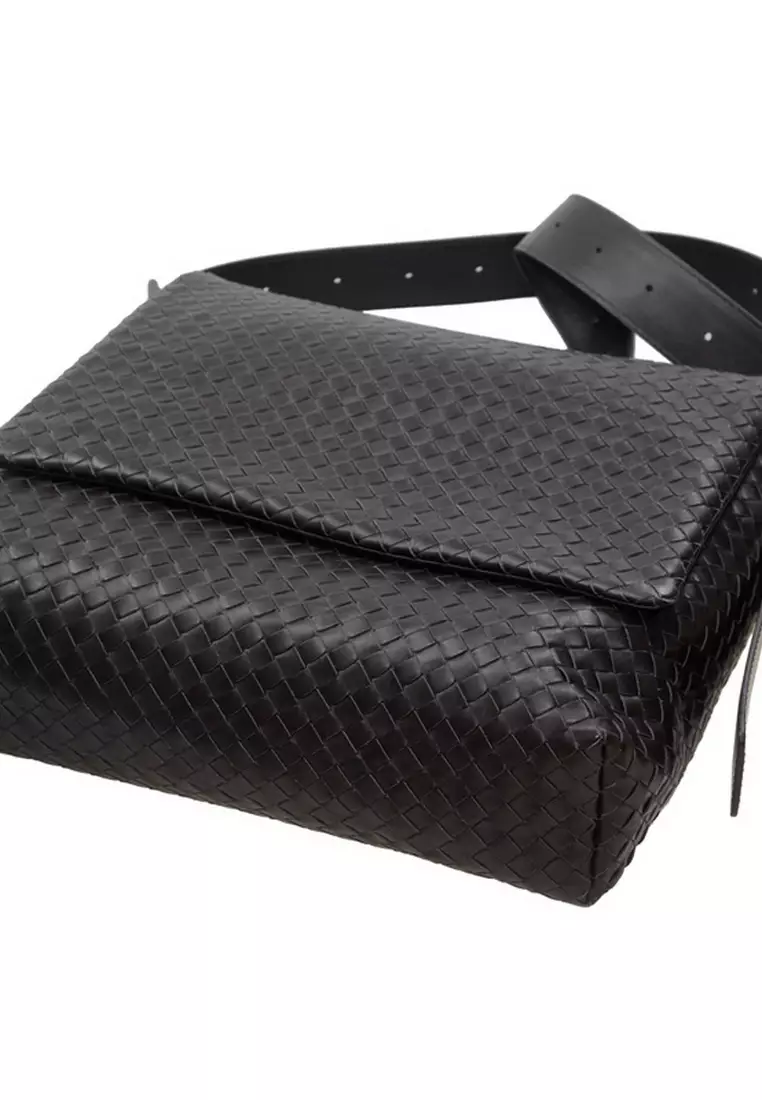 Jual BOTTEGA VENETA Intrecciato Calf Messenger Bag for Men in