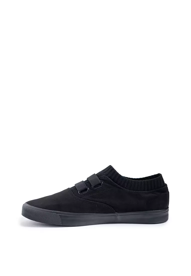Paulmay Sepatu Slip on Pria Nagoya - Black