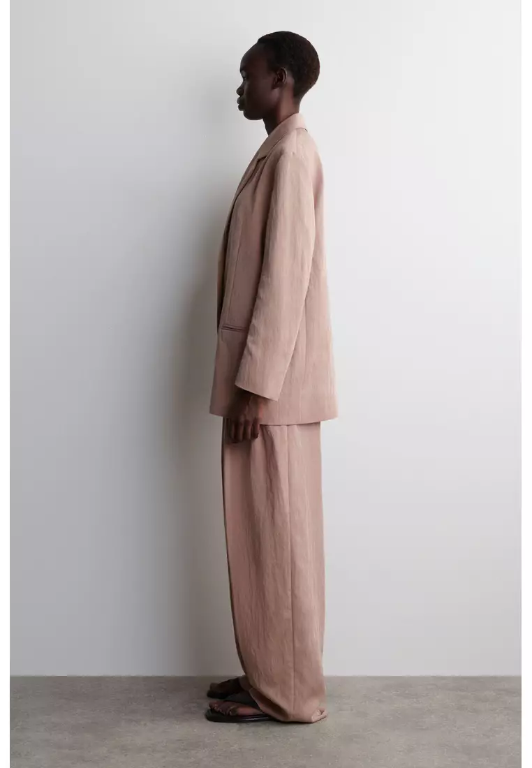 OVERSIZED FLUID BLAZER