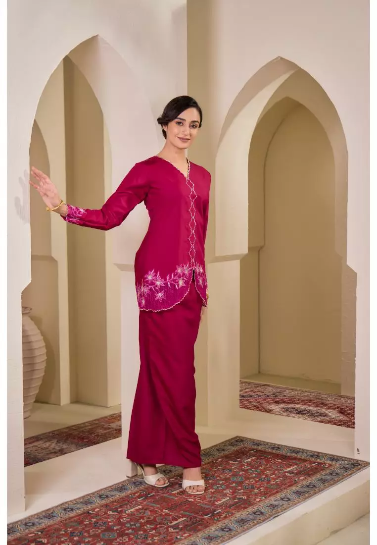 Mini Kurung Sulam Kareena