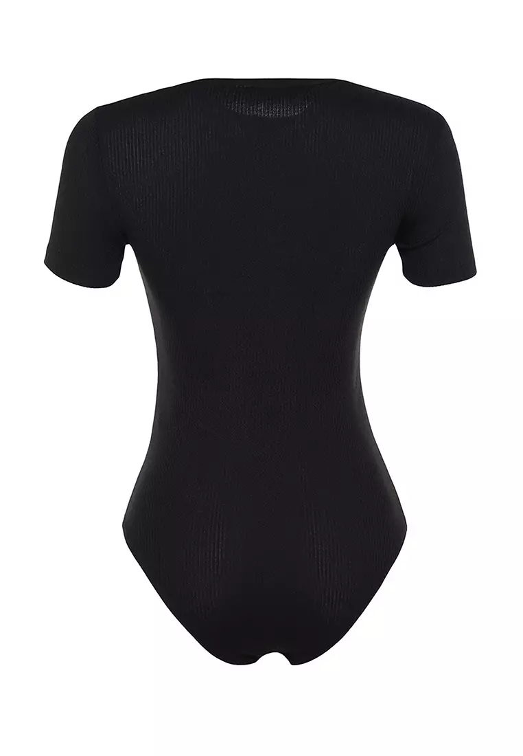 Half Sleeves Knitted Body Tunic with Snap Fastener