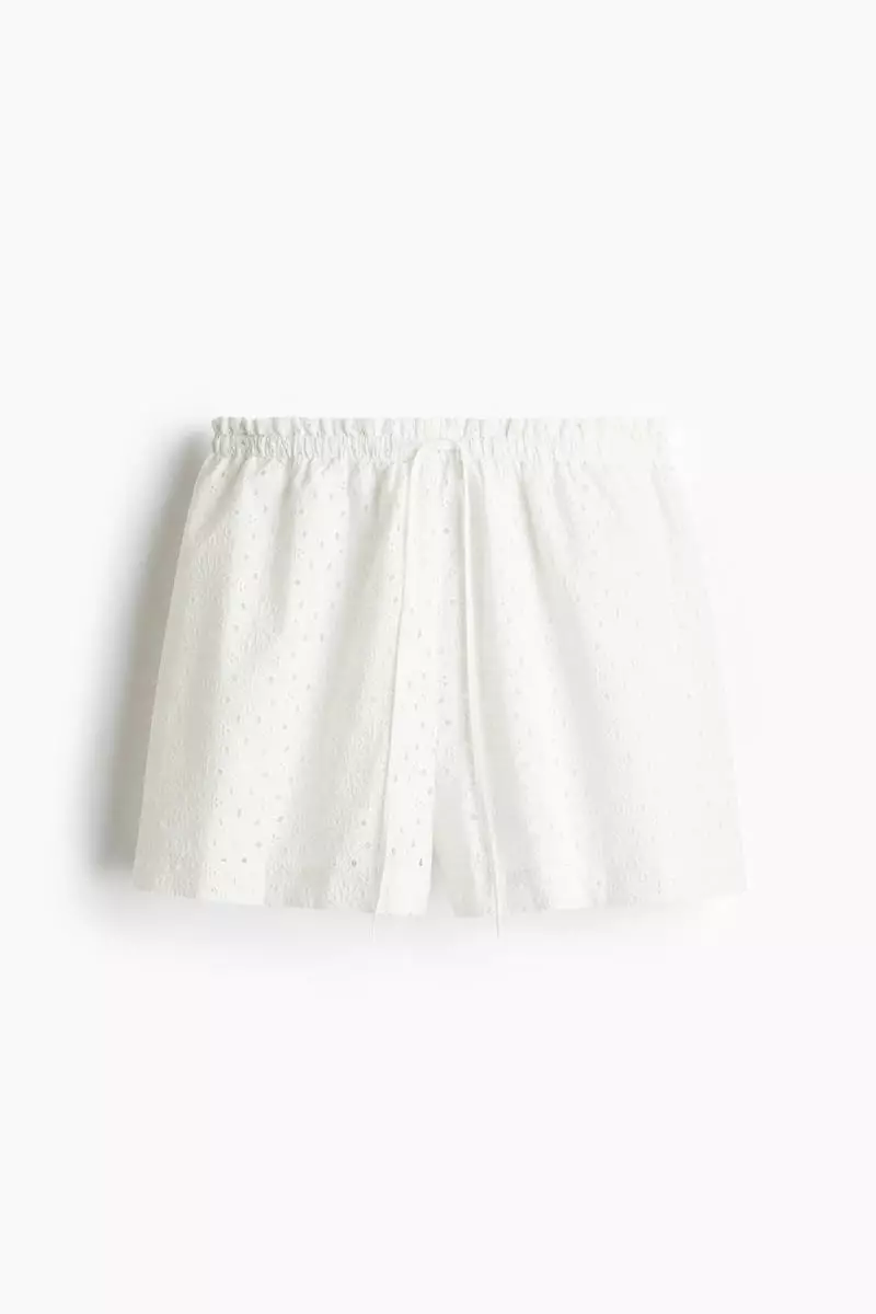 Broderie anglaise shorts