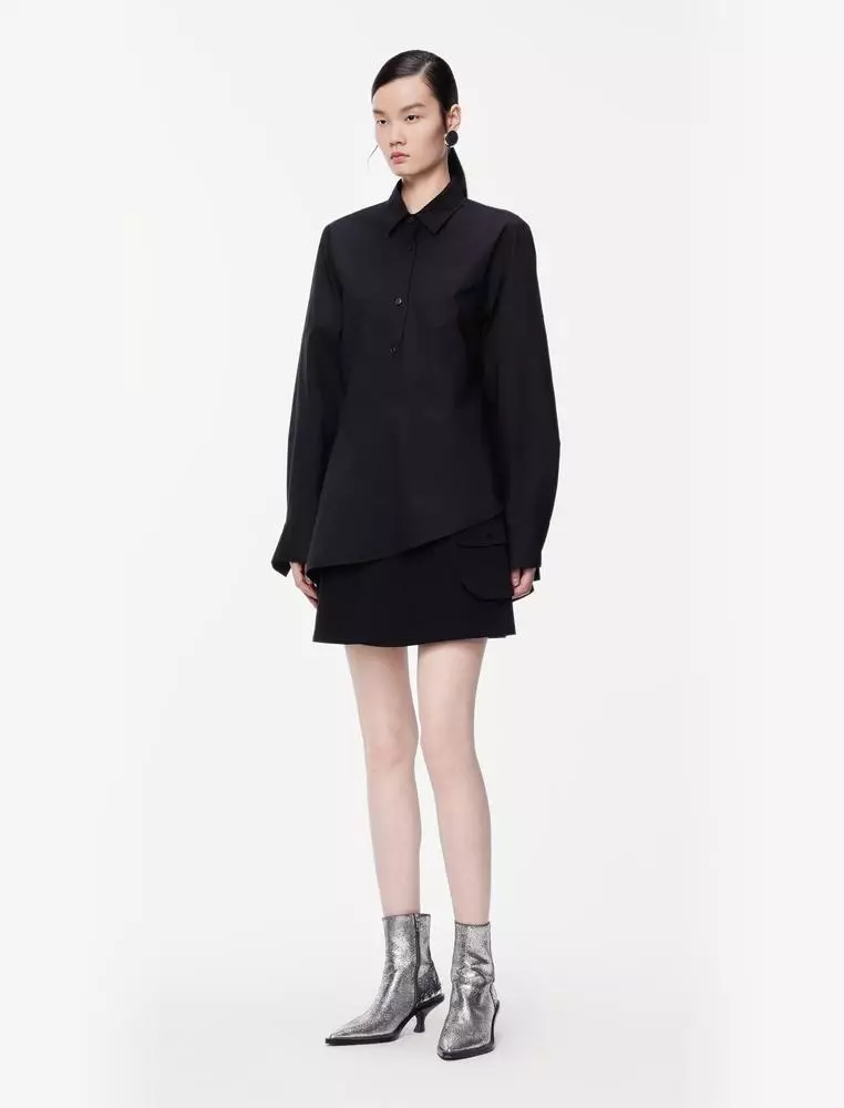 Loose long-sleeved top