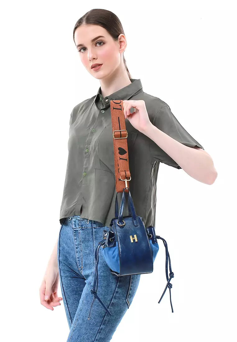 Eilaria Tas Selempang Serut Wanita Mini Sling Bag Uniqe Design Material Leather ORIGINAL - Blue