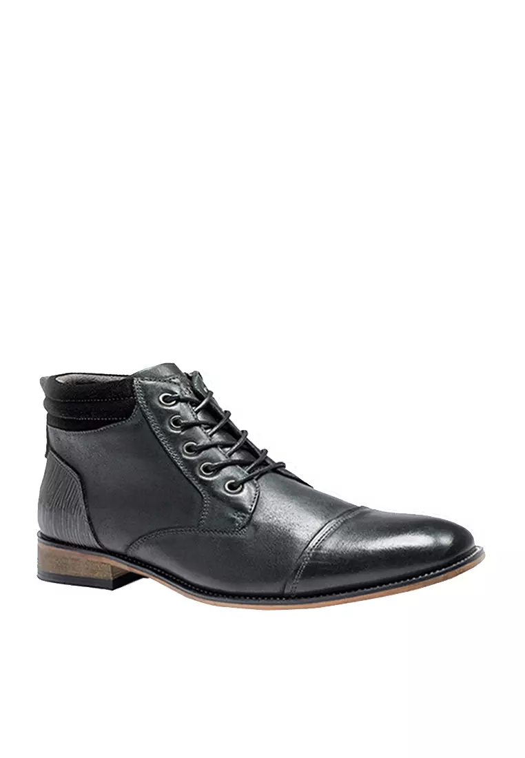 Discount on Twenty Eight Shoes  shoes - SKU: VANSA  Stylish Vintage Leather Ankle Boots VSM-B18010