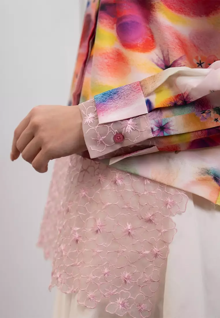 Kami Aruna Layered Top Blossom