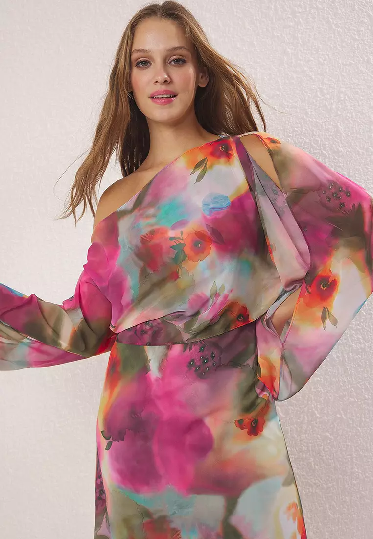 Multicolored Abstract Plain Cut Cape Detail Maxi Lined Chiffon Woven Dress TWOSS25EL00014