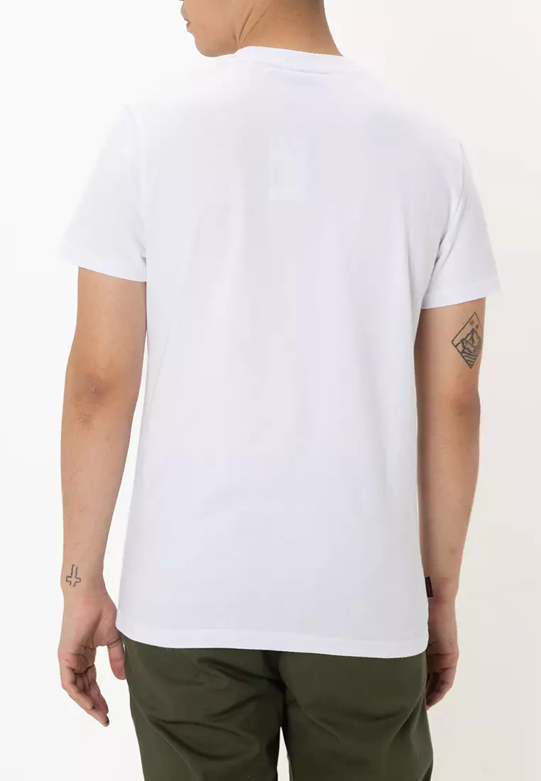 Essential Logo Emb Tee