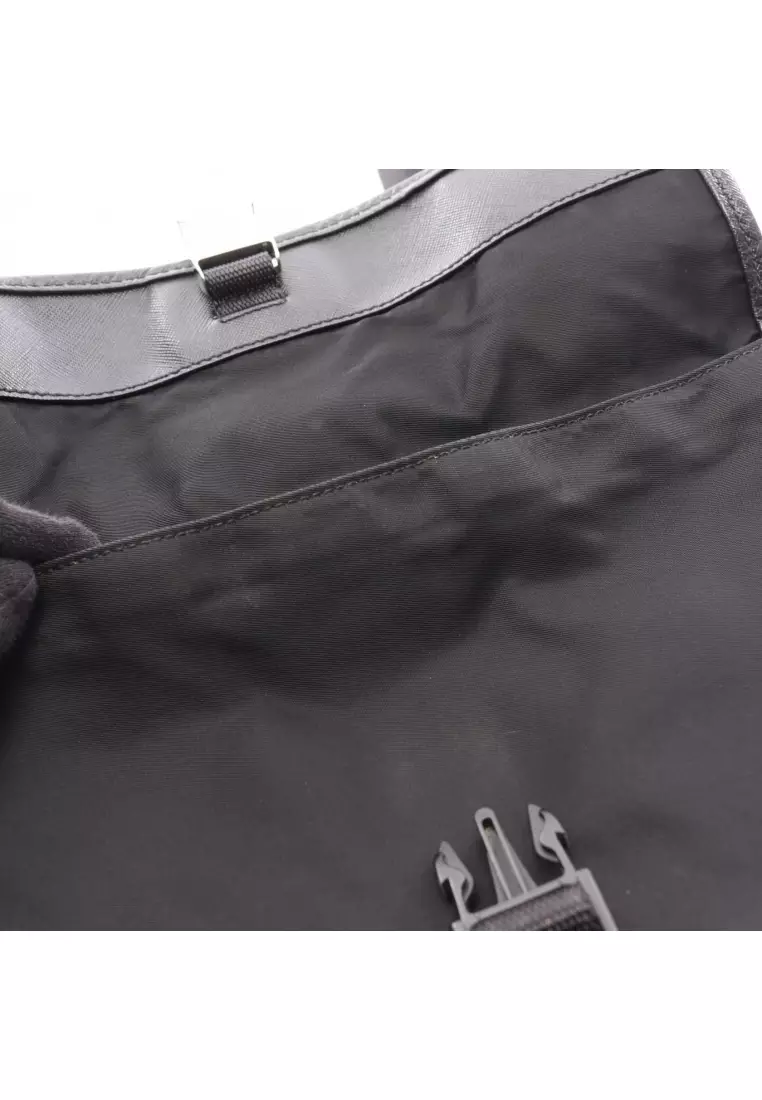 Pre-Loved Prada VIAGGIO Shoulder bag Nylon Saffiano leather black