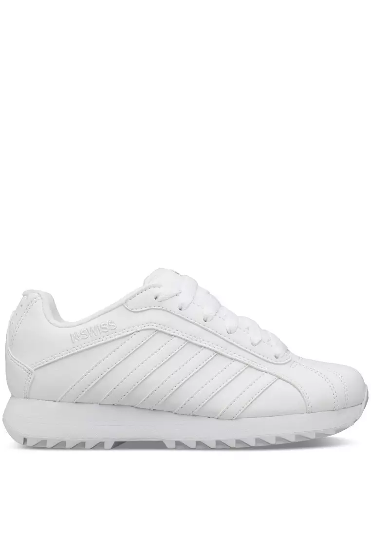 What stores sell on sale k swiss shoes