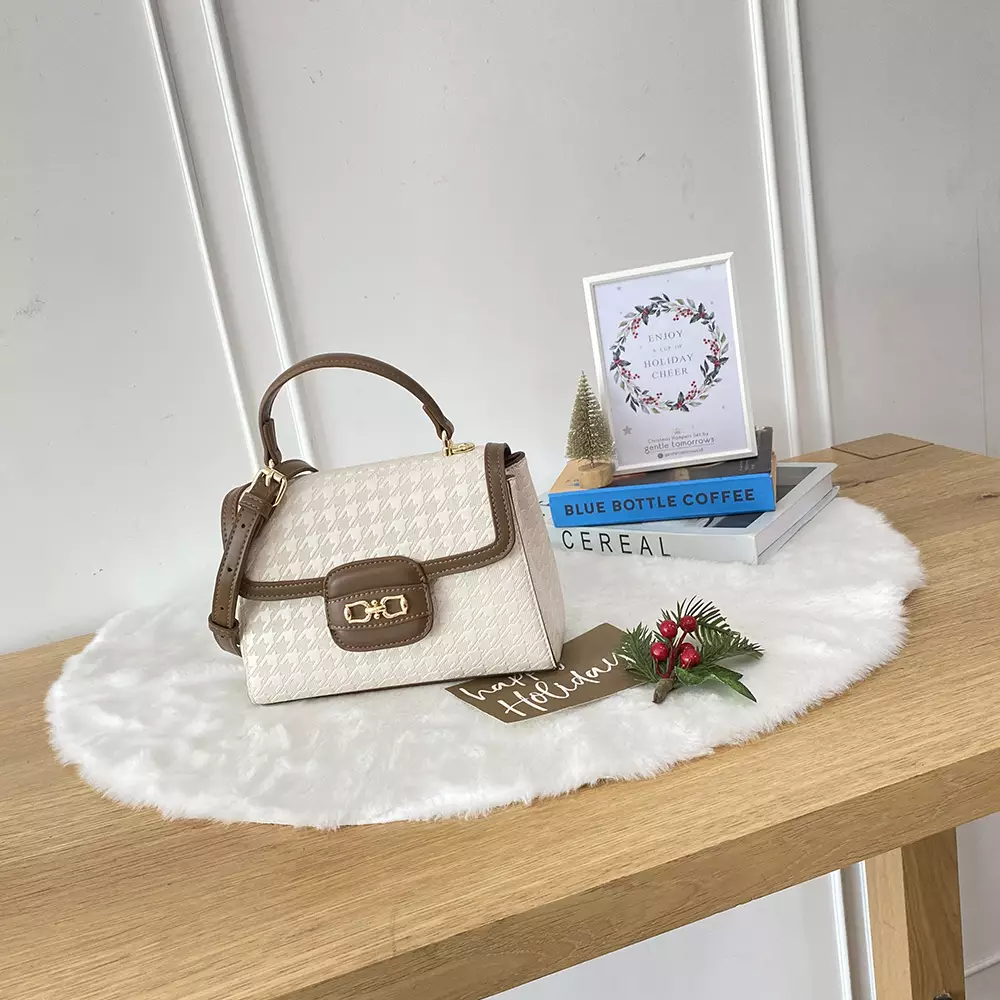 Palomino Dalton Handbag - Cream