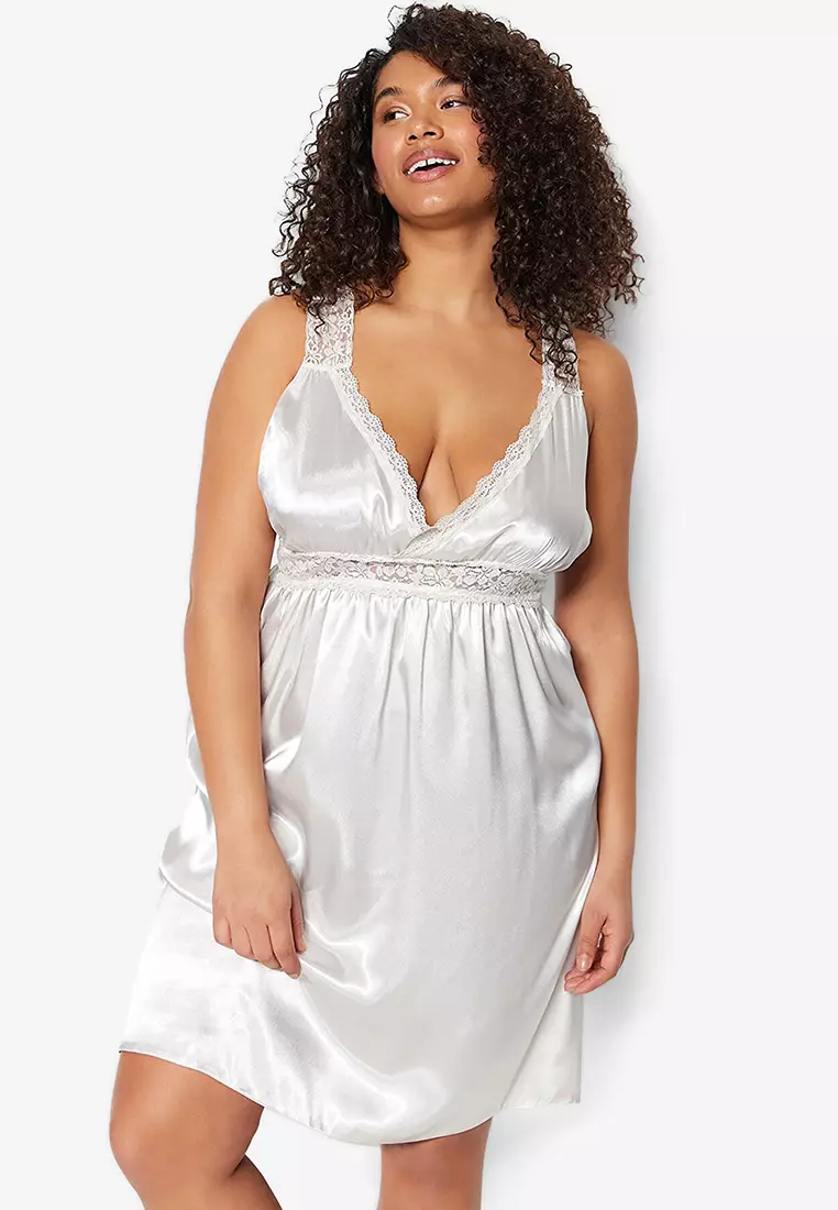 Buy Trendyol Plus Size Plunge Neck Nightgown 2023 Online | ZALORA Singapore