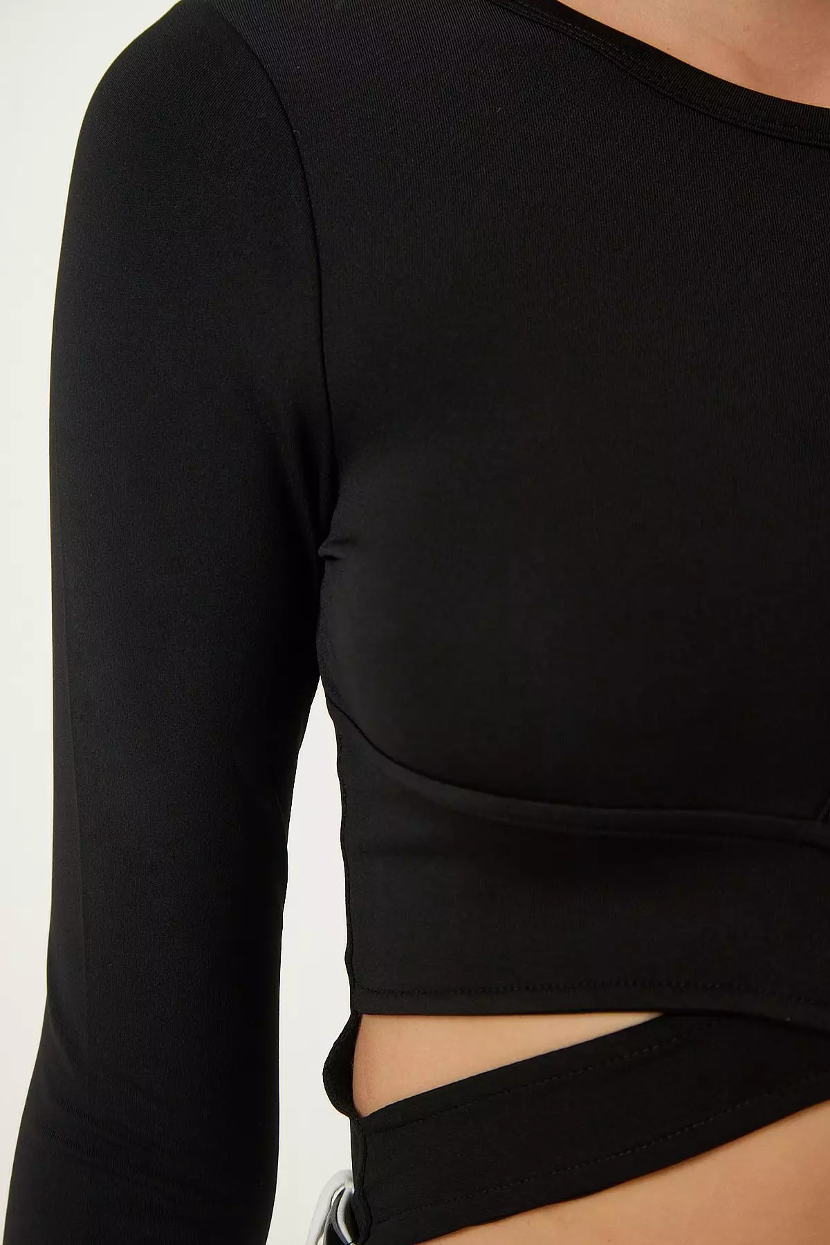 Long Sleeves Cut Out Crop Top