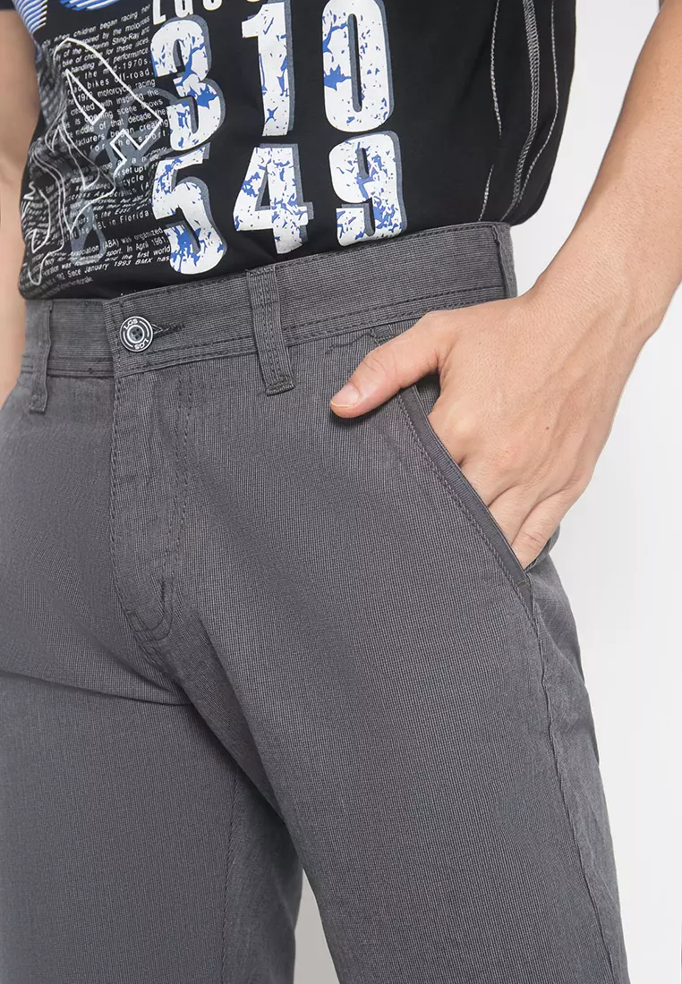 LGS - Celana Pendek Casual - Salur - Abu - Regular Fit - CSS.466.073.493.C