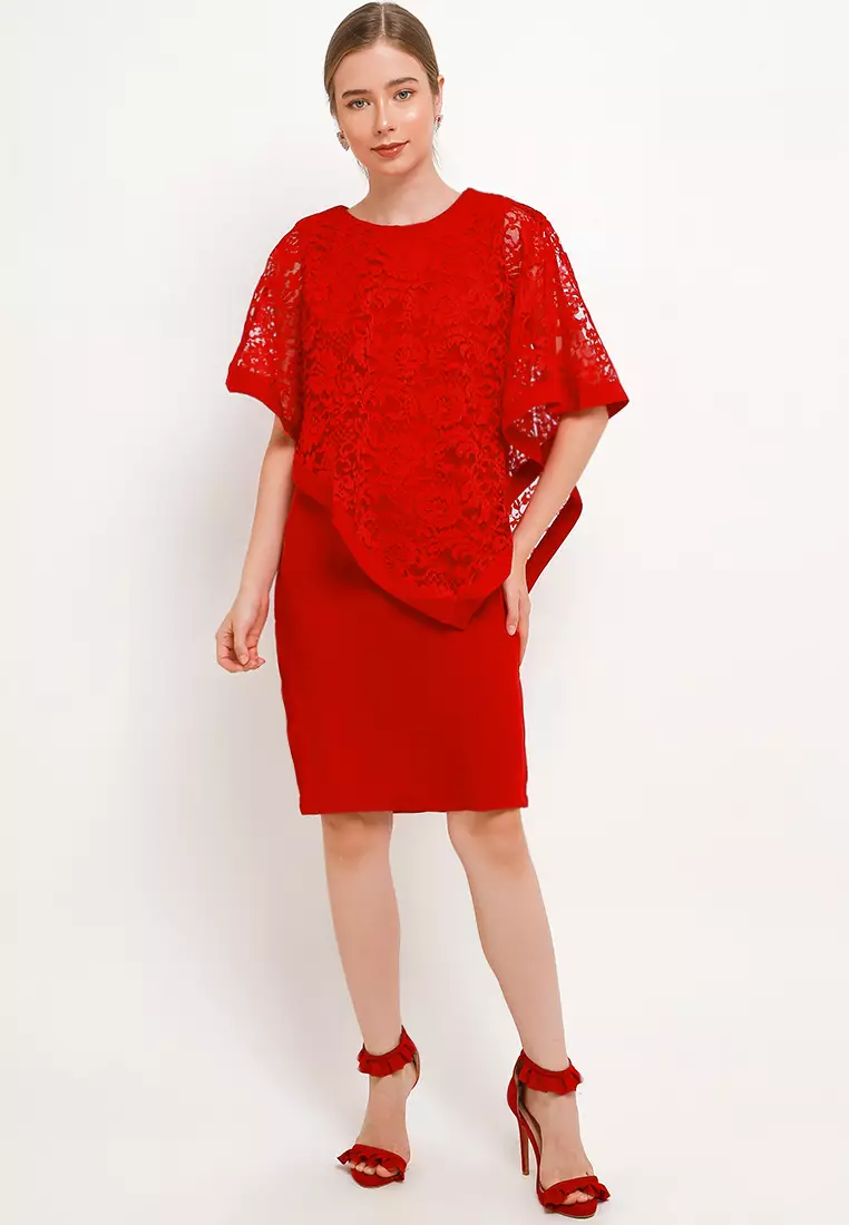 Wisteria Lace Dress In Red