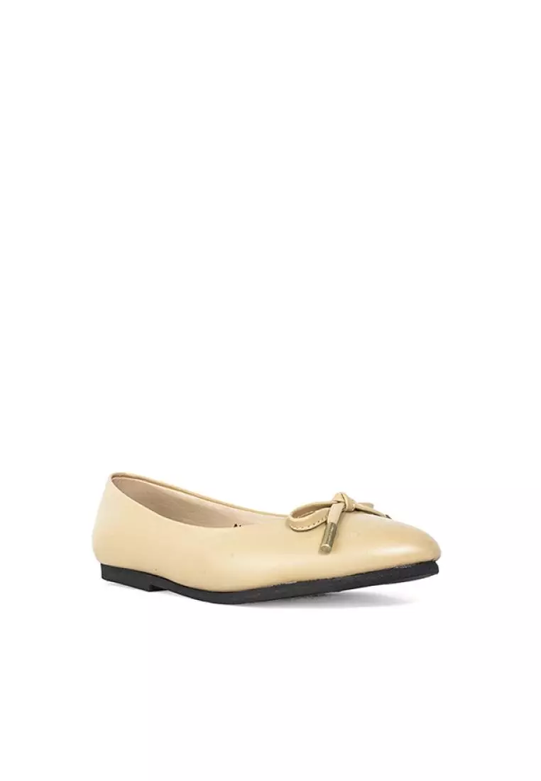 Buy Zanea Shoes Pointed Toe Ballet Flats 2024 Online ZALORA Philippines