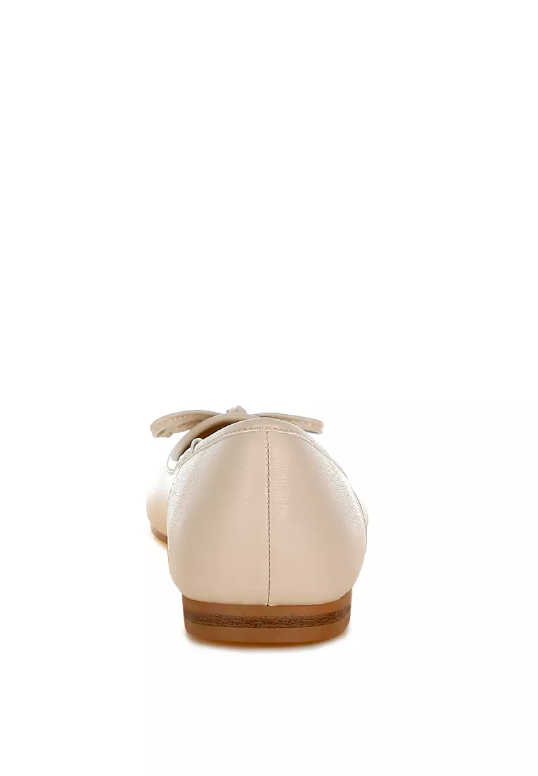 Faux Leather Casual Ballerinas in Beige