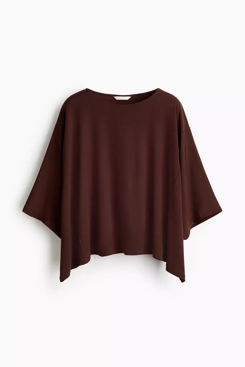 Batwing-sleeved top