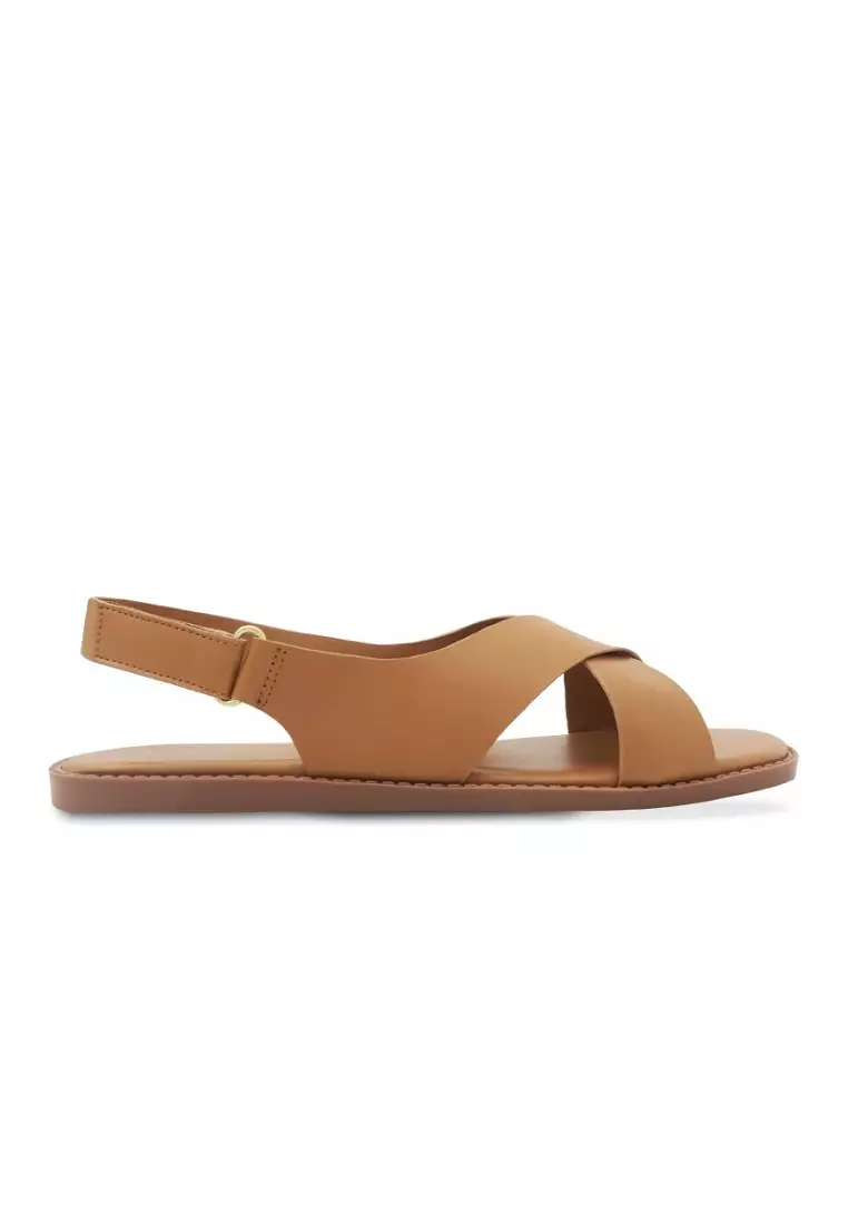 Zalora best sale flat sandals