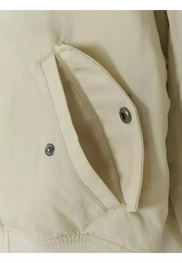 WOMEN'S BASIC NYLON CROP JACKET BOSTON RED SOX