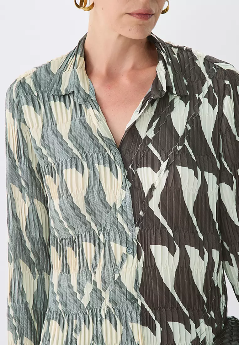 Slim long-sleeved shirt