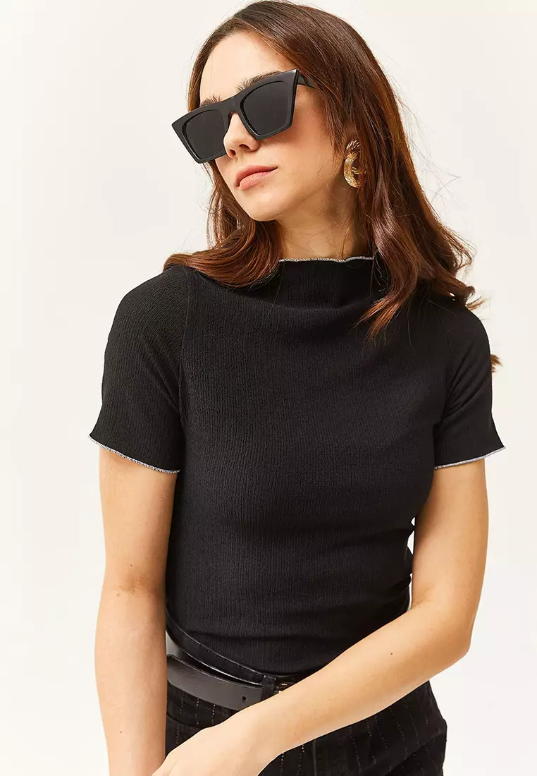 Overlock Knitted Top