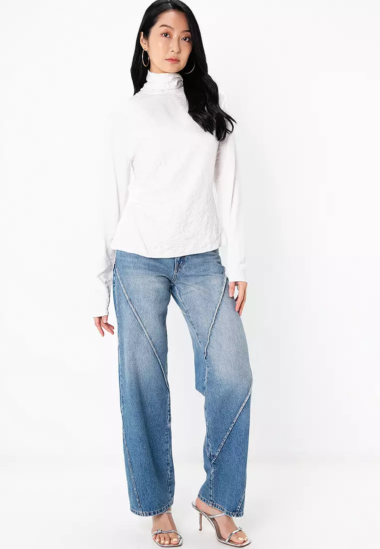 Zippered Wrinkled Top