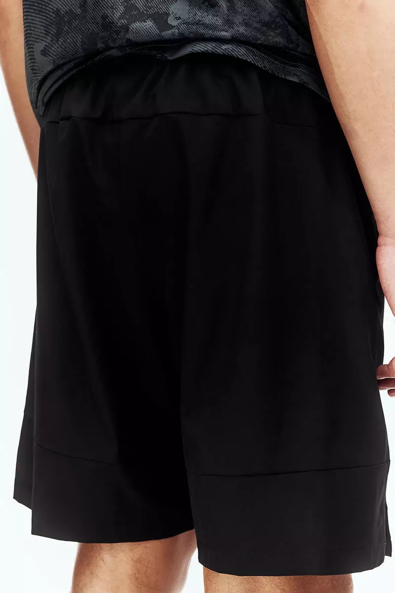 Long sports shorts with DryMove™