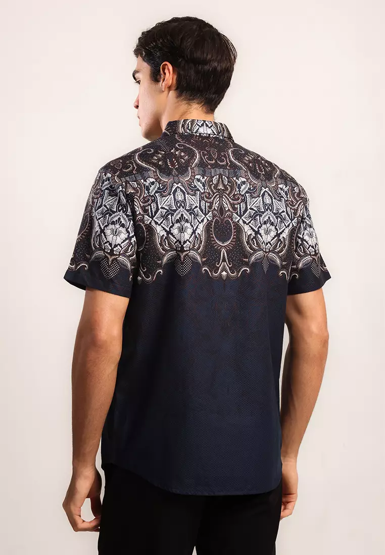 MOC - Kemeja Batik Pria Lengan Pendek Dharma - Navy