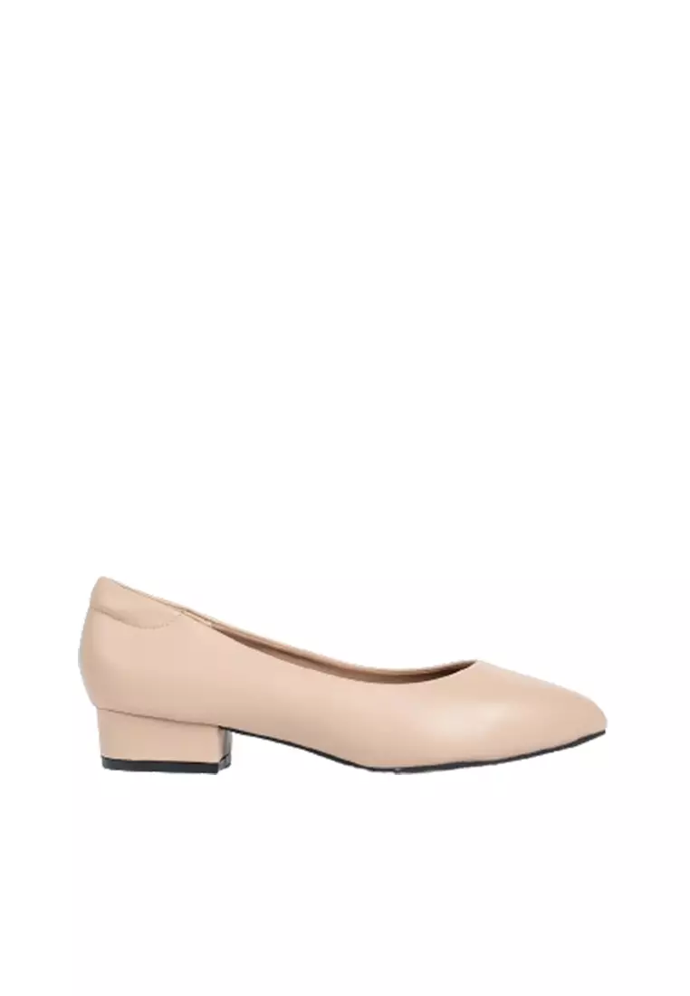 Bethany Pointed Mid Heel