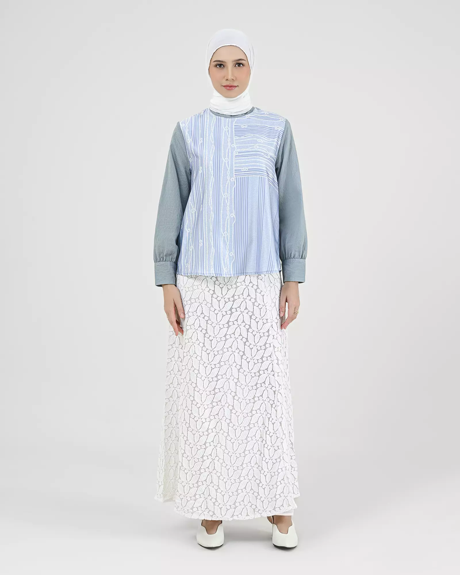 Geulis.id CORDELIA BLOUSE - Blue