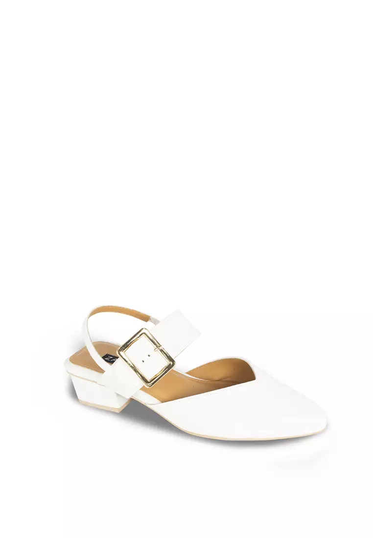 Discount on Zanea Shoes  shoes - SKU: Maya Pointed Slingback Sandals
