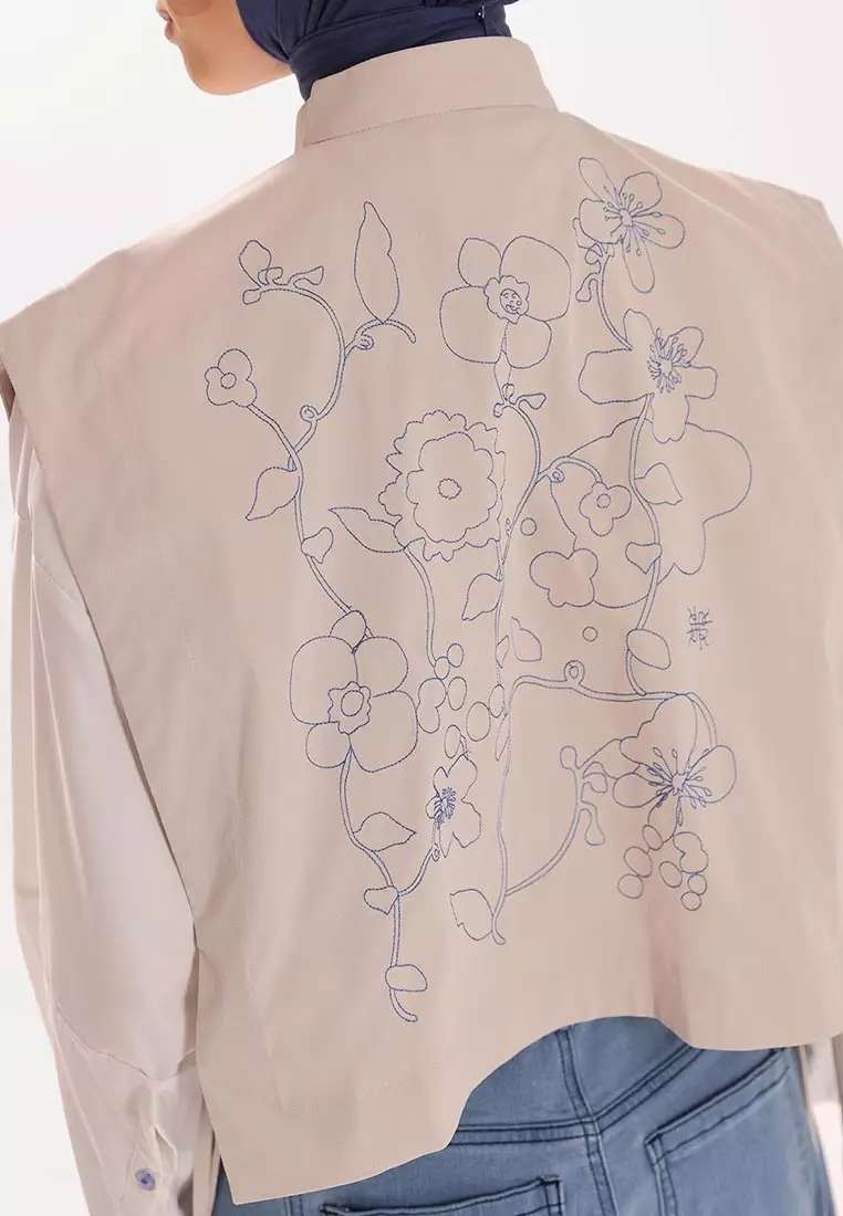 Ria Miranda Pearled Ivory Ruela Vest