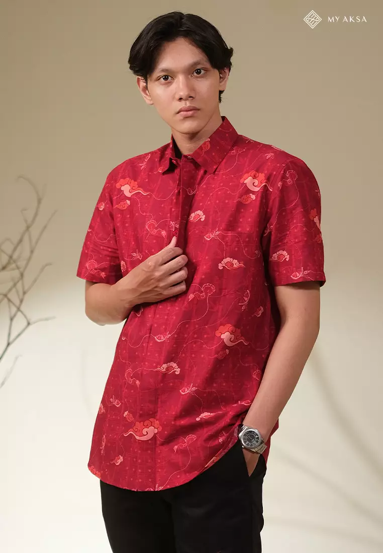 My Aksa Batik  Pria Kemeja Pendek Slimfit Pelana Merah
