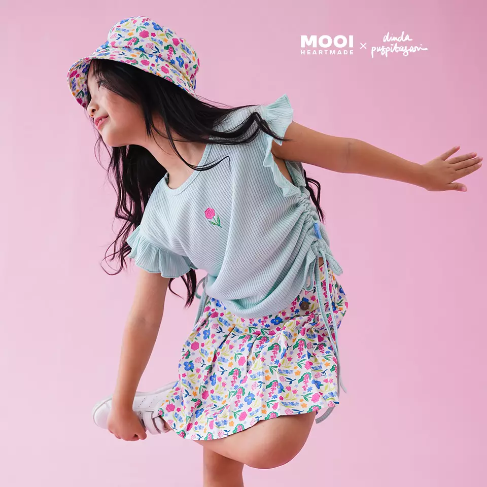 Mooi X Dinda Puspitasari Setelan Anak Perempuan Angel Set - Aqua Glass