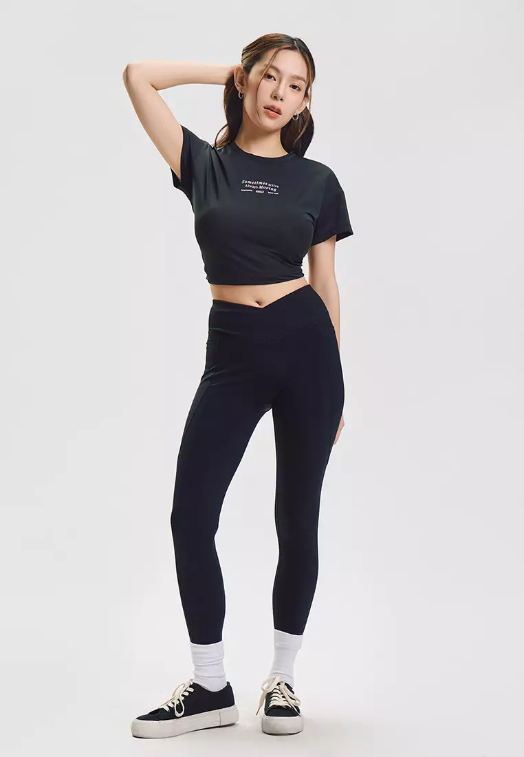 Play High-Waisted Leggings