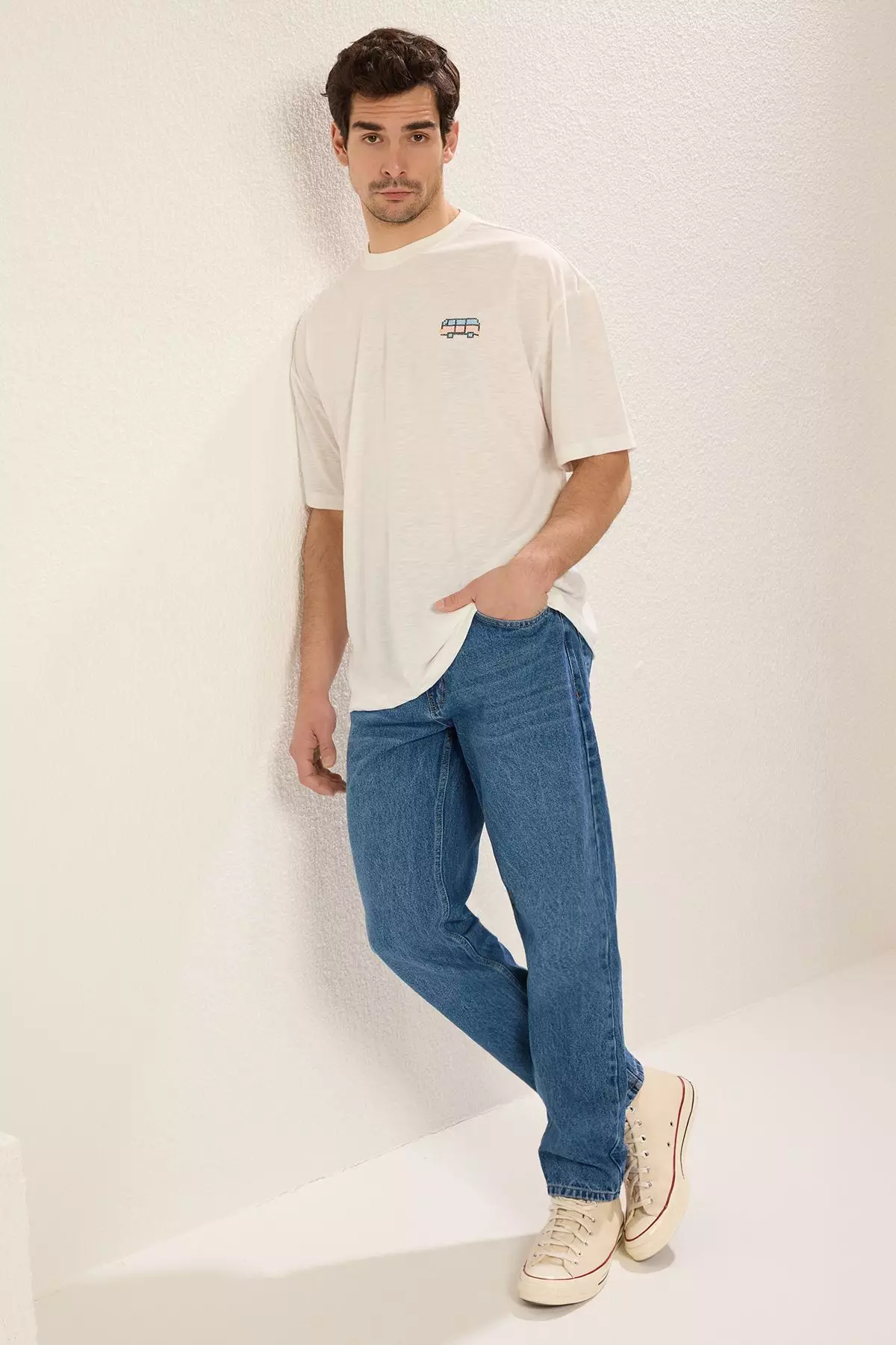 Essential Fit Jeans