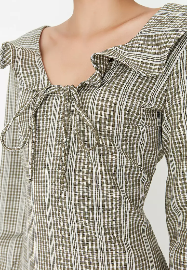 Tile Collar Detailed Dress