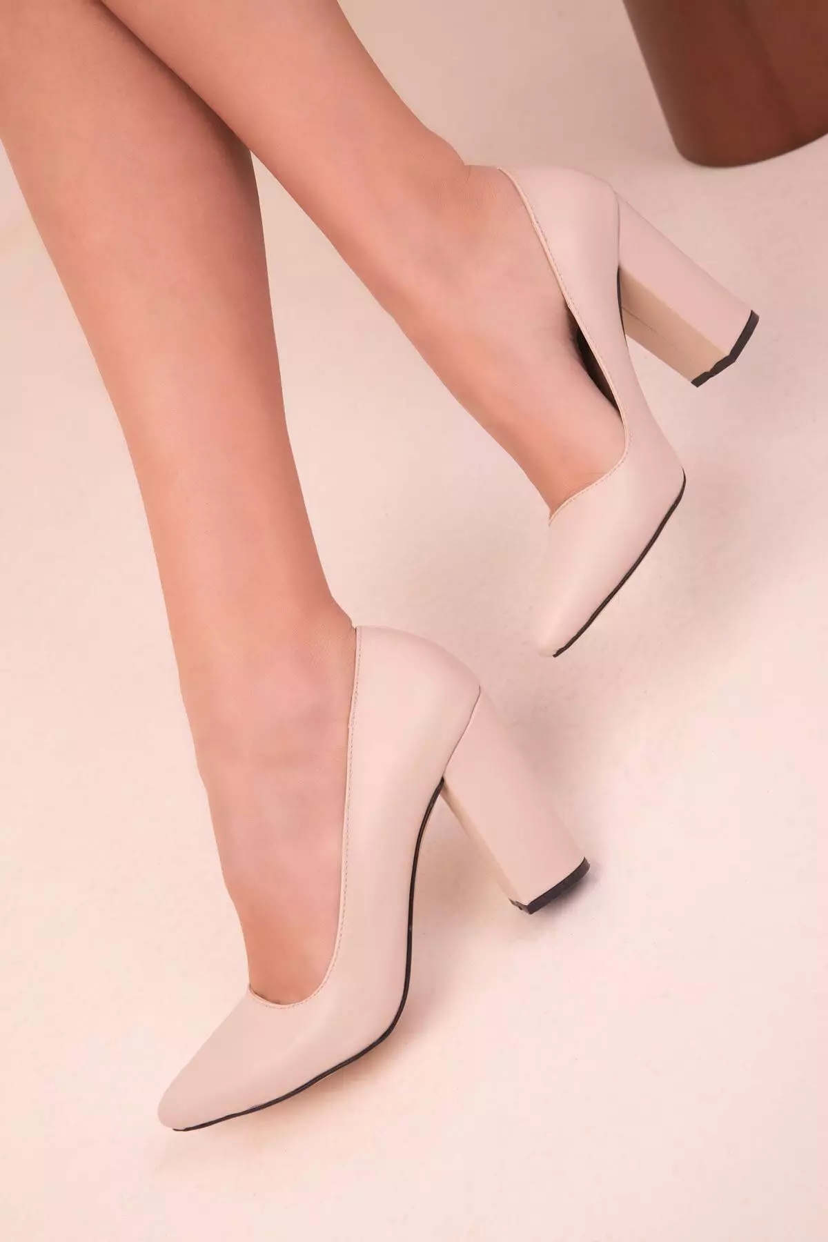 Pointed Toe Pump Block Heels