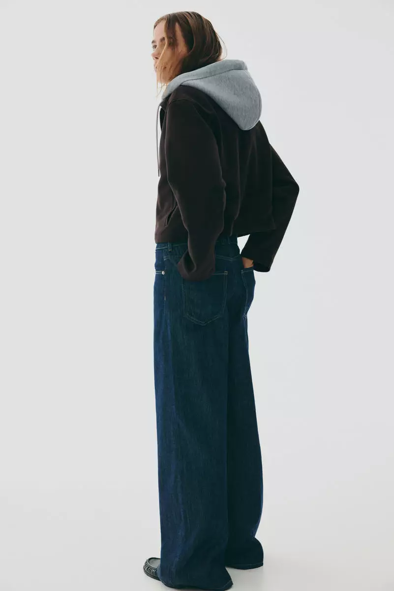 Layered scuba jacket