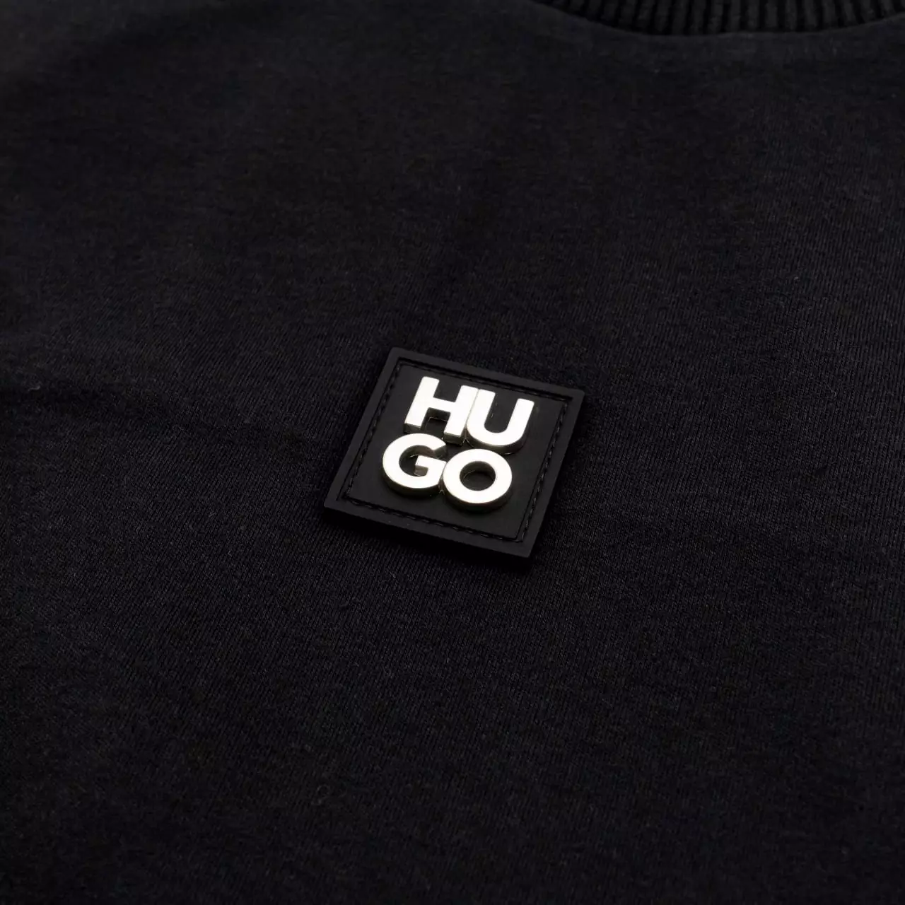 Danovoti Interlock-Cotton T-Shirt with Geometric Tape Black