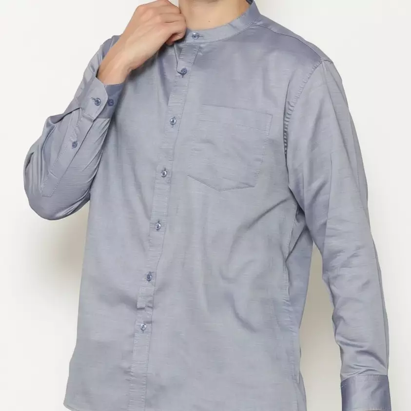 Lawell Baju Koko Pria Lengan Panjang Slim Fit Warna Silver Blue – LAQKFLKKQO201QCTNQNM