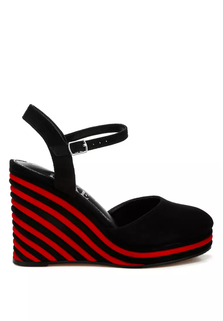 Sandal Wedge Warna Ganda dalam Warna Hitam